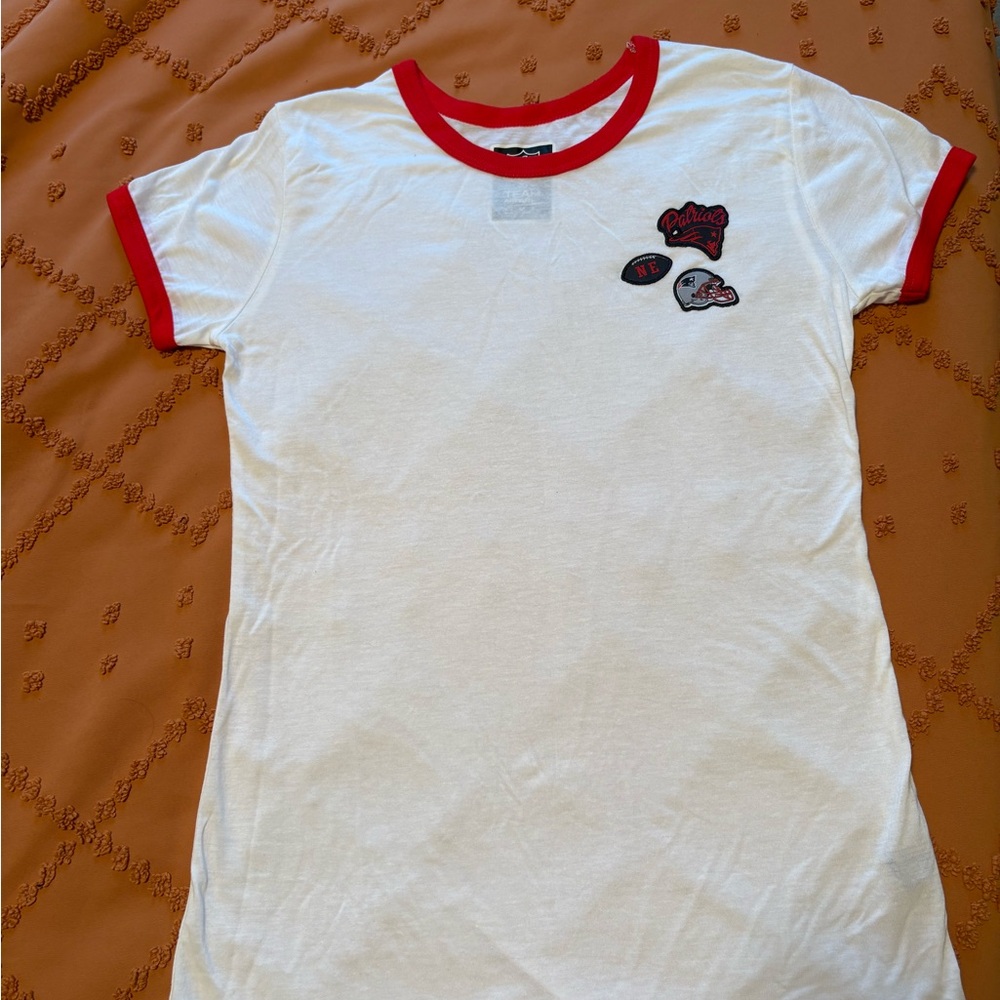 Women’s New England Patriot’s T-Shirt